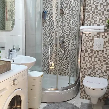 Allurian - Kvart Podgoriçe