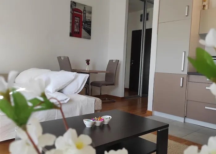 Allurian - Kvart * Podgorica